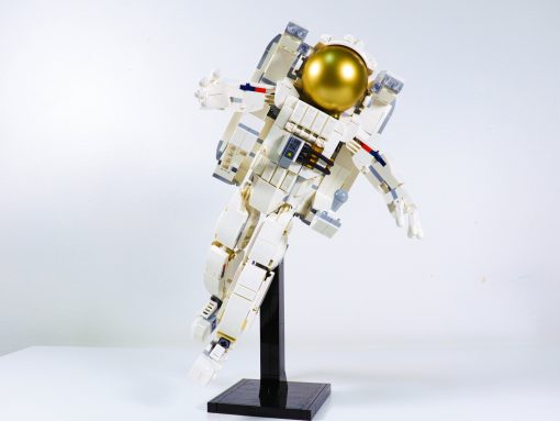 LEGO Creator 3-In-1 Astronaut in Space 31152 New Release 2024