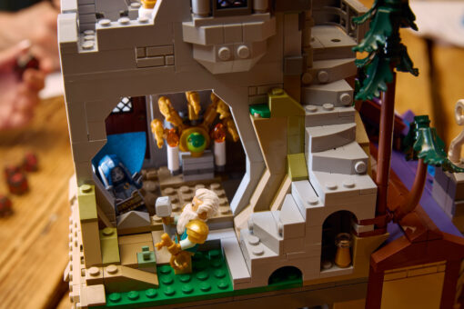 LEGO Ideas Dungeons & Dragons Red Dragons Tale 21348 - Brick Banter - New Release Review News