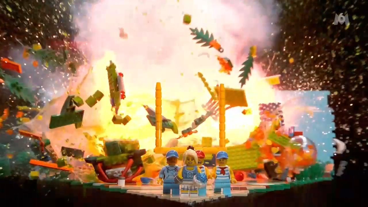 LEGO Masters France - S02E02 - Céline and Stéphane - Cheerleader & Slime - Attack Of The Plants No. 2