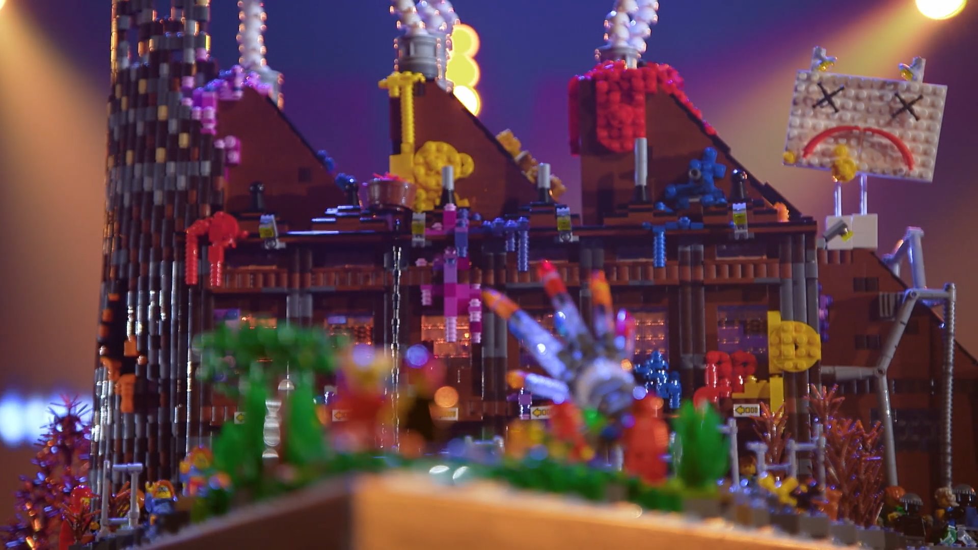 LEGO Masters Sweden Season 2  – Heroes & Villians Challenge - My and Viola - Out Of The Box Factory