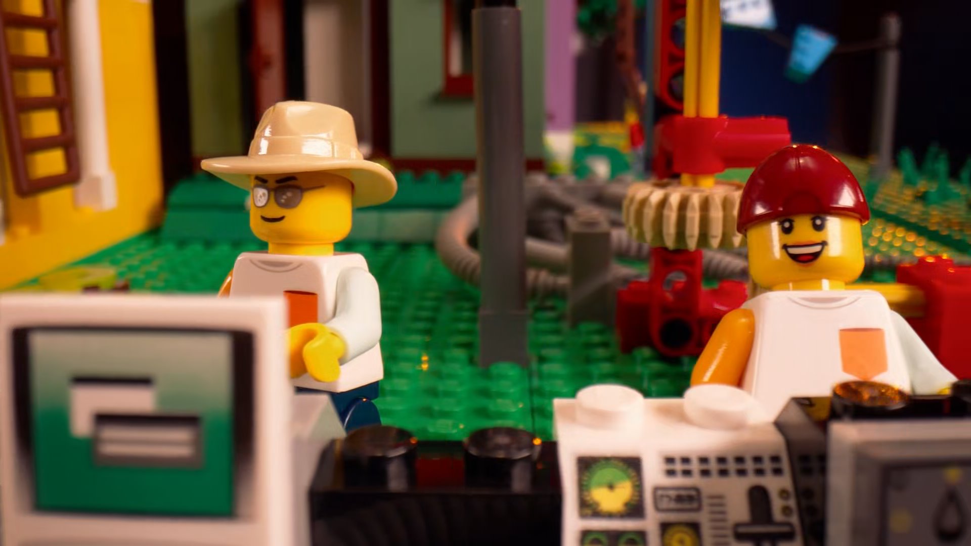 LEGO Masters U.S Season 2     – Bricking Wind –  Maria and Philip - New Tinkerton City