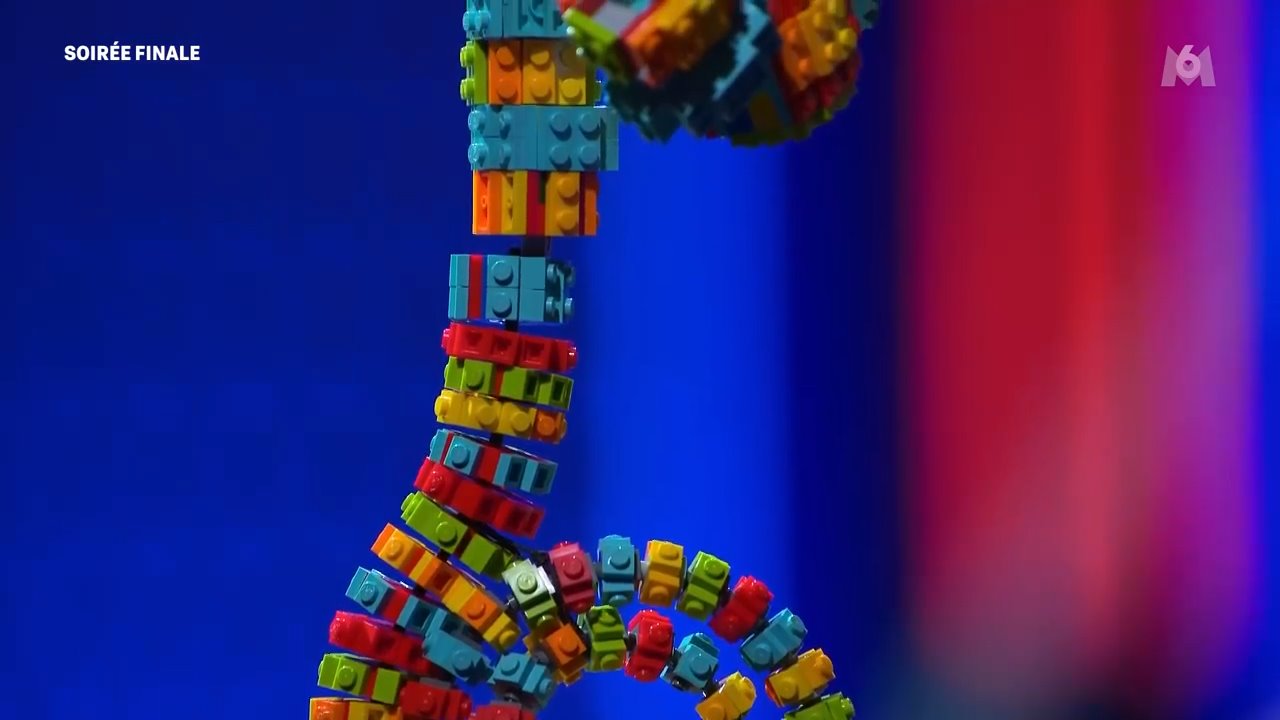 LEGO Masters France S02E04 Pt1 Marin and Alexandre - JuJu The Chameleion