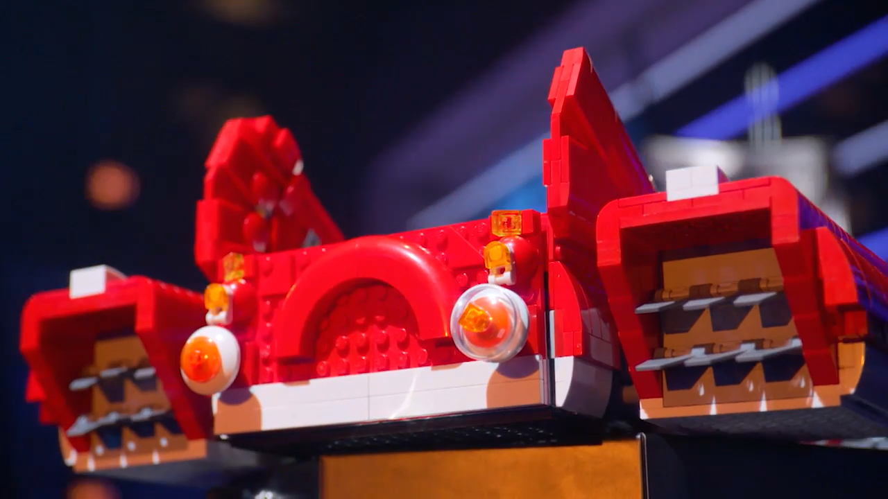 LEGO Masters Australia – Season 4 Episode 4 – Kirsti & Daniel - Retro-Futuristic Hotrod