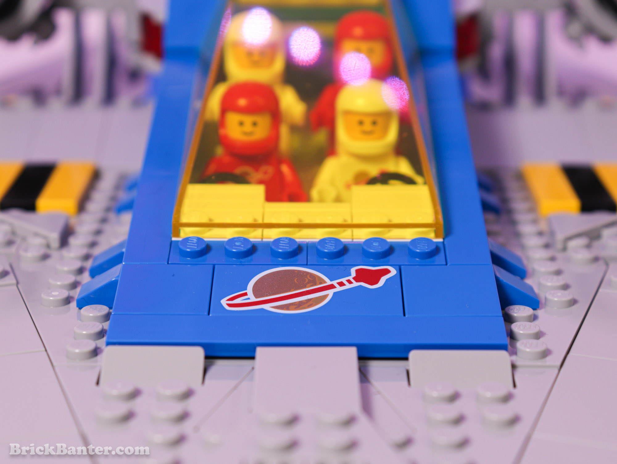 LEGO 10497 - Galaxy Explorer  - Classic Space returns - Full review Brickbanter.com