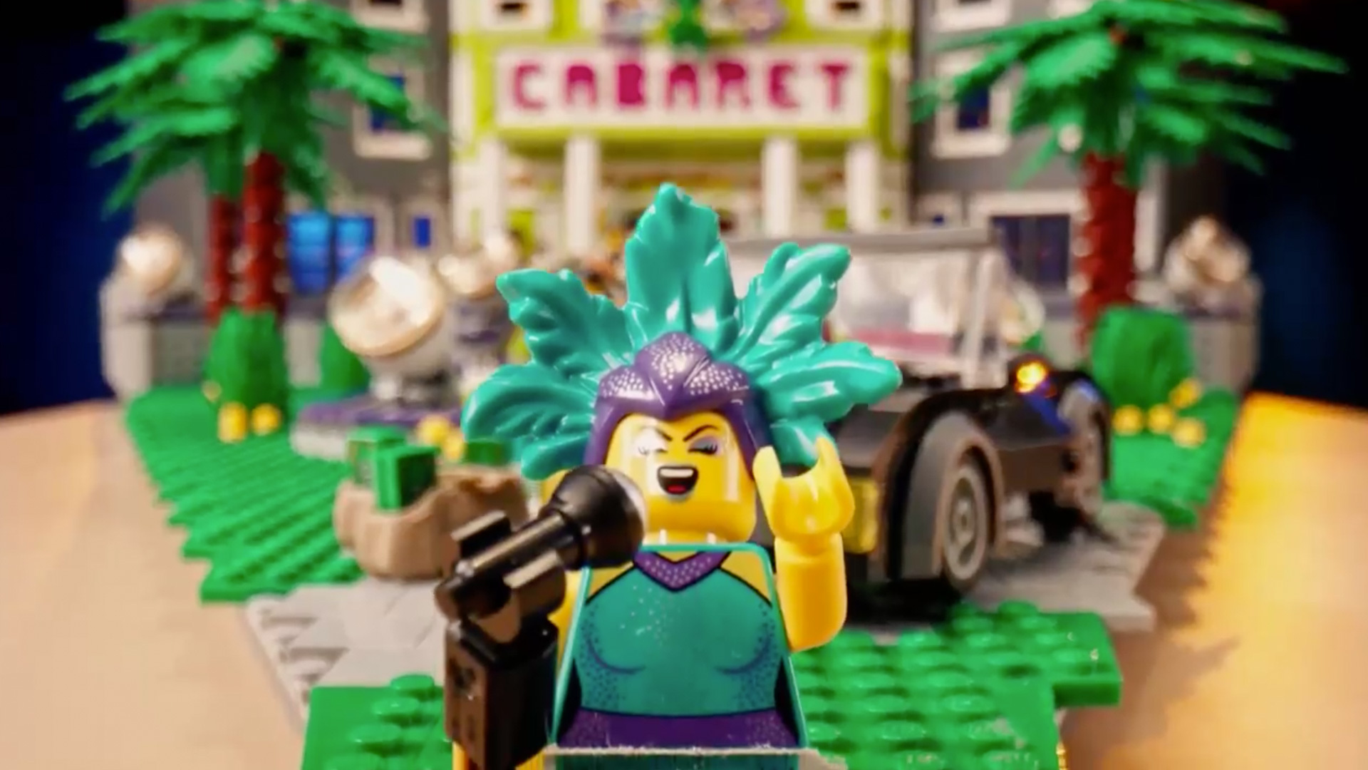 LEGO Masters U.S Season 2 – Explosion Challenge – Maria and Philip - Cabaret Singer - Water - Cabaret Getaway