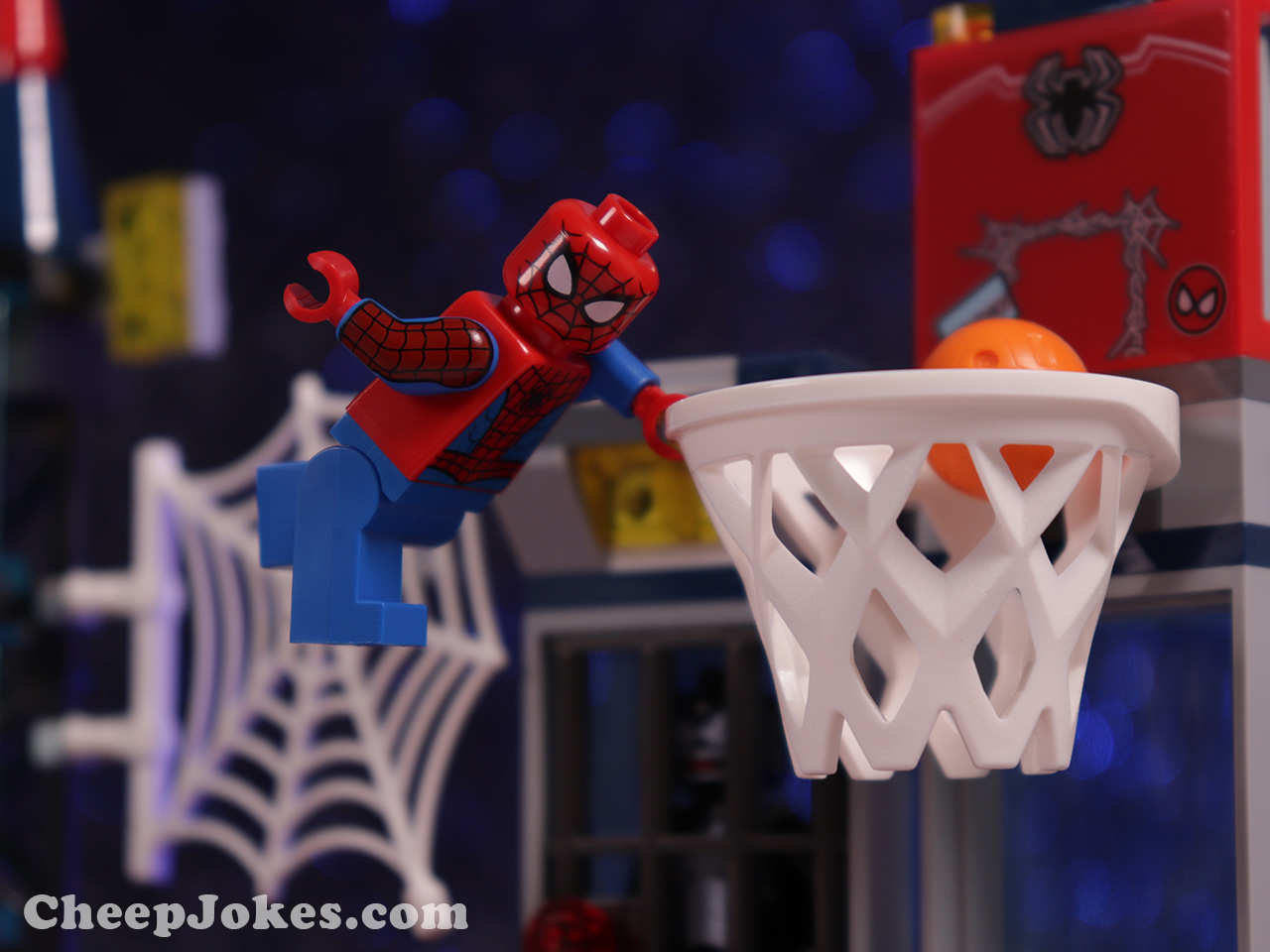 The stunning LEGO® Marvel Spider-Man Attack on the Spider Lair (76175) is the first LEGO version of the superhero’s awesome HQ – part high-tech headquarters and part super-cool teenager’s room!