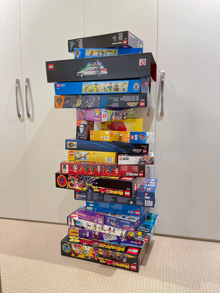 LEGO Boxes – Keep or chuck?
